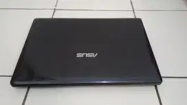 Jual laptop asusX45a mulus