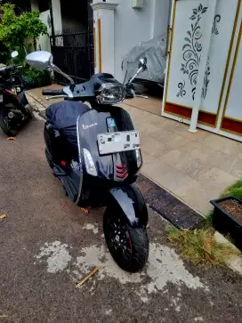 Vespa sprint low km