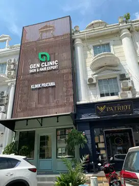 Rukan Eksklusif Mediterania PIK1