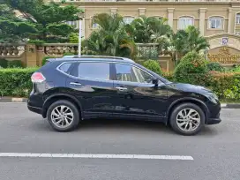 Nissan Xtrail 2.5 Bensin AT 2015 Pajak Hidup B-DKI Bagus Aman S.Pakai