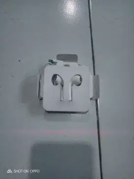 Headset iPhone 11 murah derrr buat untuk mendengarkan musik lewat hp