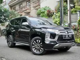 LOW KM! Pajero Dakar 4x4 Ultimate AT Diesel 2021 Hitam