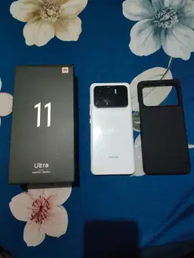 MI 11 Ultra 12/256 Like New
