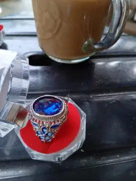 Batu cincin zirkon Blue safir baja titanium dan minyak wangi