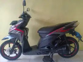 Honda Vario 2011,pajak hidup dan ss komplit msh ori