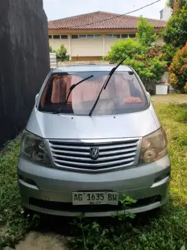 Alphard tahun 2004 at