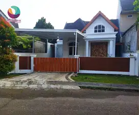 Rumah strategis siap huni akses pintu tol cimanggis