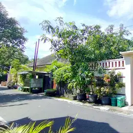Tanah pekarangan ideal siap bangun di Solo kota