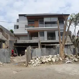 RUMAH BARU mewah kawasan wisata dan view terbaik disetiabudi bandung