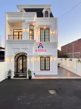TOWNHOUSE MEWAH DEKAT KAMPUS UI ADA ATTIC ROOM