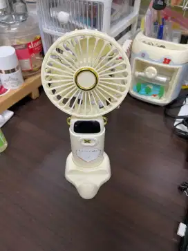 Kipas Angin Mini Portable