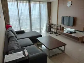 Disewakan Apartemen St. Moritz New Royal Suite 2BR Bagus