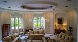 Dijual Cepat Rumah Mewah Mega Kuningan Jakarta Selatan