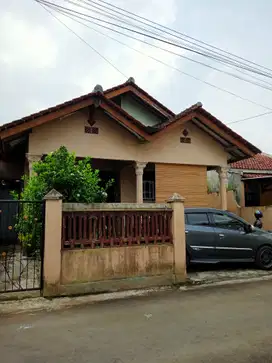 Dijual Rumah Jawa - Dekat Dengan Universitas Jendral Sudirman