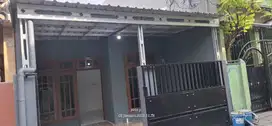 JUAL CEPAT RUMAH 2 LT. SIAP HUNI KEMLATEN KR.PILANG SURABAYA SELATAN