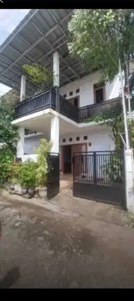 Rumah Sewa 2 Lantai Pondok Rajeg Dekat Grand Depok City