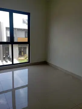 Disewakan Rumah Baru Siap Huni Di Summarecon Cown Gading Bekasio
