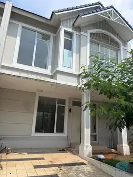 RUMAH SEWA DI LAVON REGALIA BAGUS HARGA TERMURAH