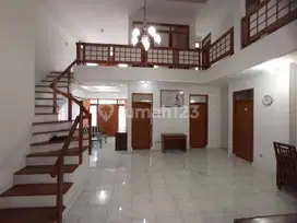 disewakan rumah di cigadung dago awiligar cikutra bandung furnish