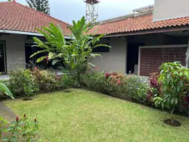 disewakan rumah luas pasteur surya sumantri bandung kota sutami