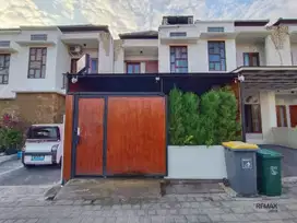 Rumah dengan 2 Kamar Tidur Full Furnished Disewakan, di Seminyak