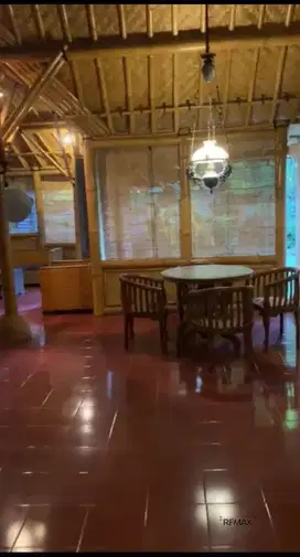 Rumah Vintage dengan 2 Kamar Tidur Disewakan, di Denpasar Selatan