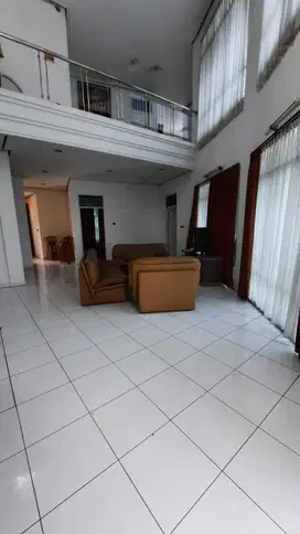 disewakan rumah di cipaganti bandung pasteur setiabudi cihampelas itb