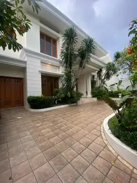 For Rent Beautiful Modern House in a Nice Neighborhood Pejaten Barat