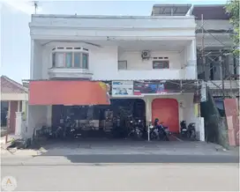 Rumah dan Tempat Usaha di Sumedang Jual Cepat BU