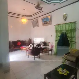 DIJUAL VILLA JALAN PERSATUAN GANG ARRAUDAH (FELIX)