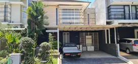 DIJUAL BU CEPAT ! Rumah 2 lantai cluster grand Eastwood Citraland