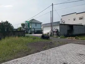 Dekat Kampus UGM Tanah Dijual di Jl. Sawah Joglo Sleman
