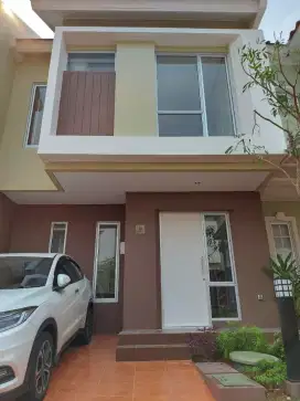 Disewakan Rumah Murah 2 Lt Full Furnished