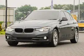 BMW 320i Sport Facelift LCI 2018 Mineral Grey c200 x1 cla200 x3