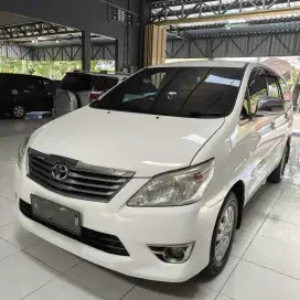 Grand Innova 2.5 Diesel Manual 2012.Asli Jatim.