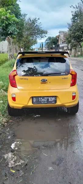 Jual kia ficanto manual 1.0 2014