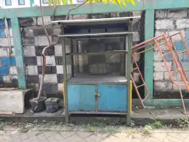 Dijual rombong bekas Berbahan besi