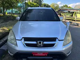 Dijual Honda CRV manual tahun 2004
