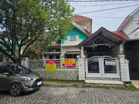 Rumah 2 lantai Pondok Mutiara Sidoarjo