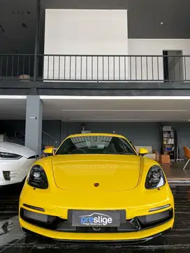 Porsche Cayman S 2022