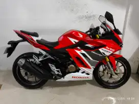 CBR150 SE 2024 AD solo like new