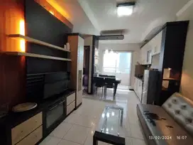 Disewakan Apartemen Mediterania Garden 2, 2BR Furnished Luas 42m2