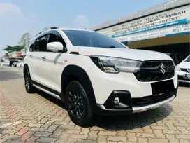 SUZUKI XL7 BETA HYBRID 2023 AT PUTIH KM 40RB