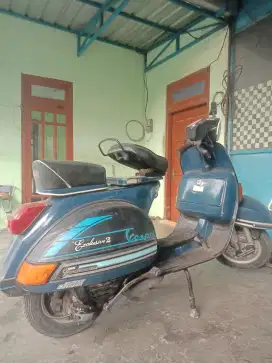 Vespa Exclusive2 th 89 AOM