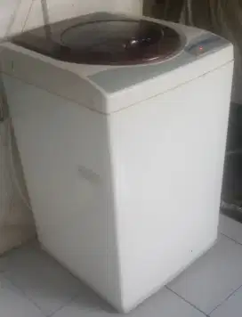 JUAL MURAH MESIN CUCI merek Politron 9kg JUMBO otomatis bekas pribadi