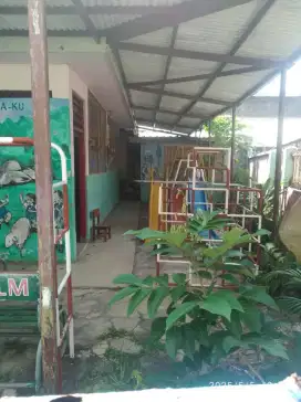 Di jual bangunan sekolah TK di utan kayu matraman jakarta timur