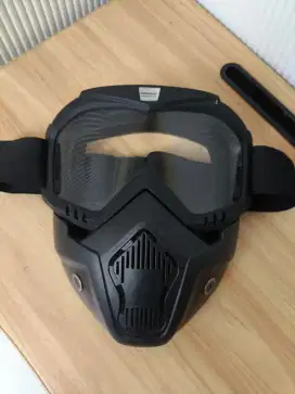 Masker Topeng Pelindung Dari Debu dan Asap