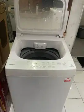 Mesin cuci toshiba 1 tabung kondisi seperti baru