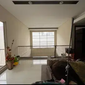 MURAH JUAL RUMAH 375 M² 6.25 M, 2 LT 2 MASTER BR, PAKUWON CITY