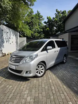 DIJUAL: Toyota Alphard 2012 Tipe X – Silver Elegan & Nyaman!
